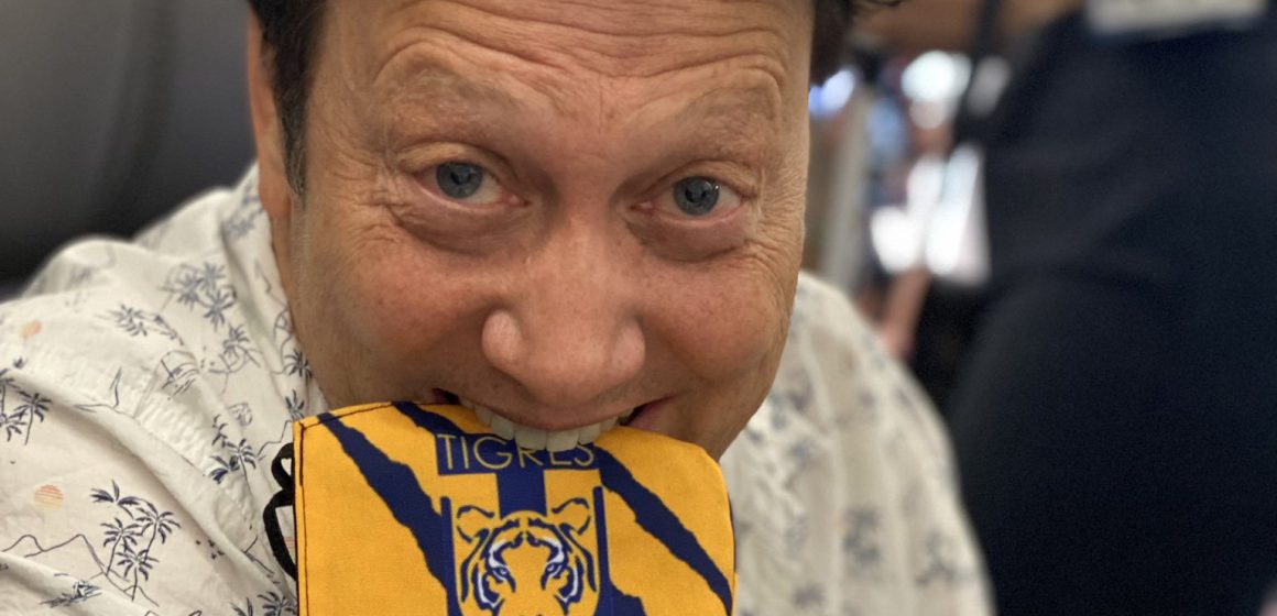 Rob Schneider reacciona a la goleada de Tigres 7-0 sobre Puebla