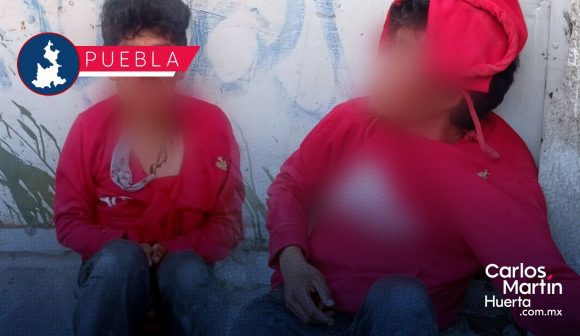 Vecinos logran detener a delincuente en la colonia Santa María; lo golpean y lo entregan a la policía