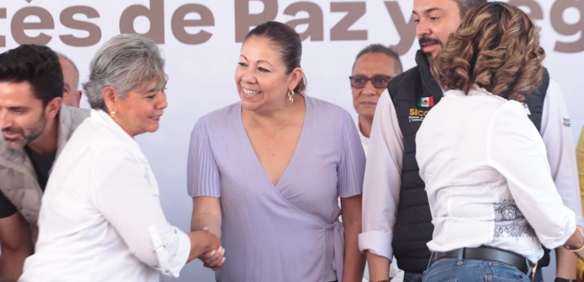 Organización social genera los mejores resultados: Laura Artemisa