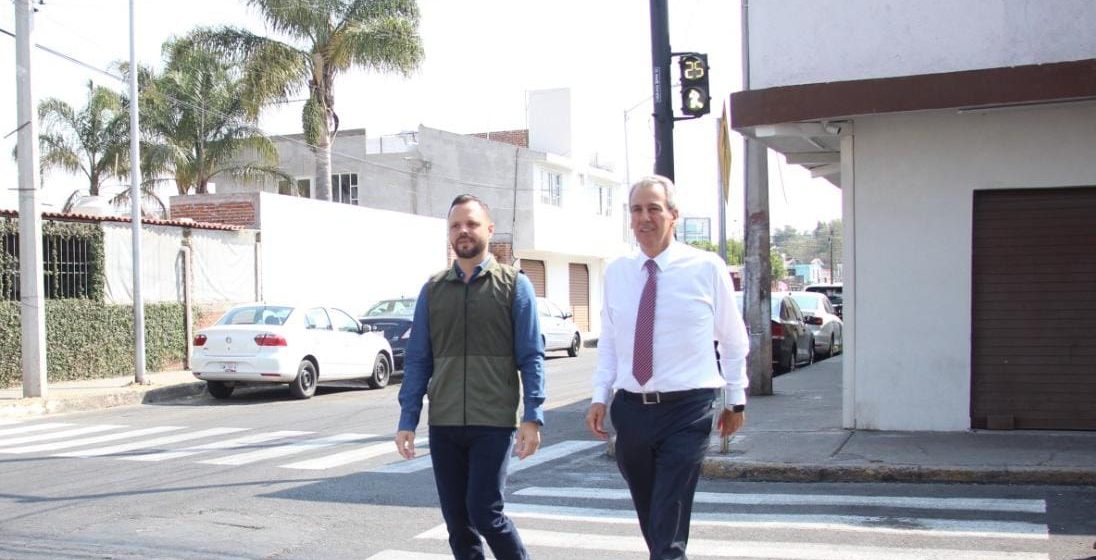 Avanza el programa “Entornos de Movilidad Segura en Puebla”: modernizarán 10 intersecciones de alto riesgo