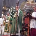 Arzobispo de Puebla critica el materialismo y alerta sobre la violencia en México