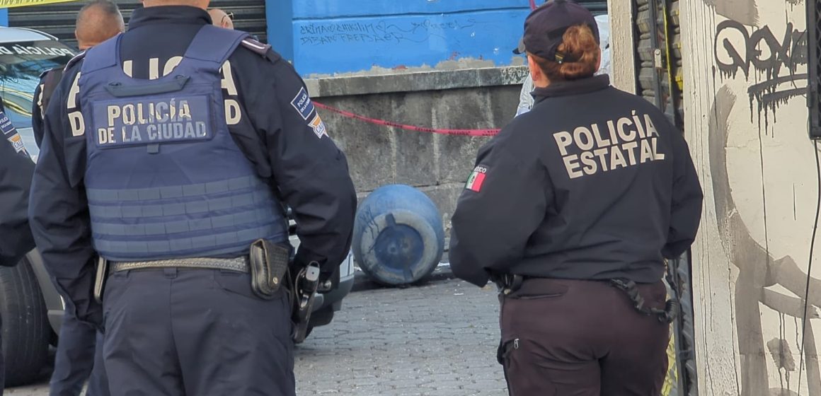 Hallan cadáver dentro de un tambo en el Centro Histórico de Puebla