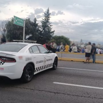 Bloquean la México-Puebla, manifestantes exigen liberación de detenidos en Texmelucan
