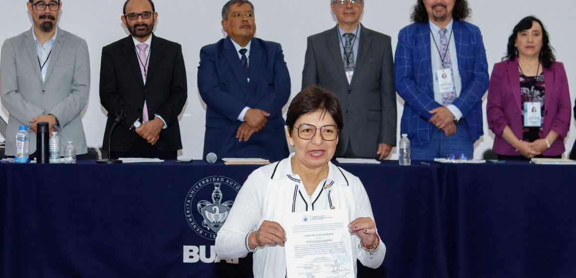 Lilia Cedillo participa en proceso de auscultación de la BUAP
