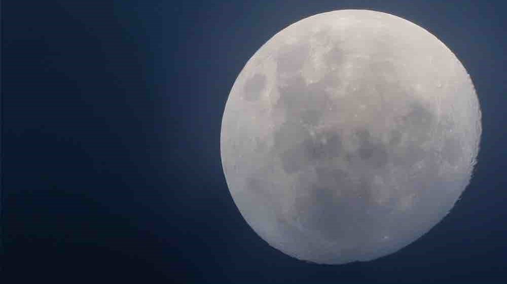 Luna del Esturión 2025: ¿Cuándo y cómo ver este fenómeno astronómico en México?