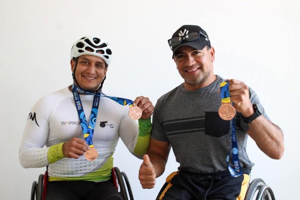 Poblanos conquistan el Maratón de la CDMX en silla de ruedas 1 mararon