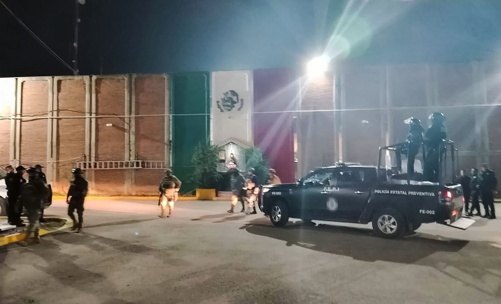 Operativo conjunto en penal de Puebla: SSP, SEMAR, SEDENA y GN aseguran drogas y objetos prohibidos 2 operativo 2