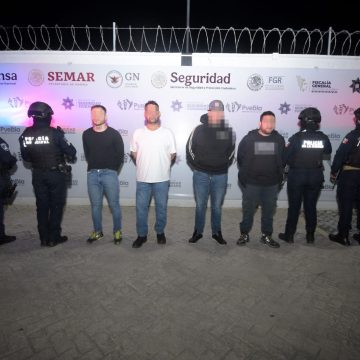 Detienen a cuatro hombres armados en Santa María La Rivera; podrían estar vinculados a robo a cuentahabientes