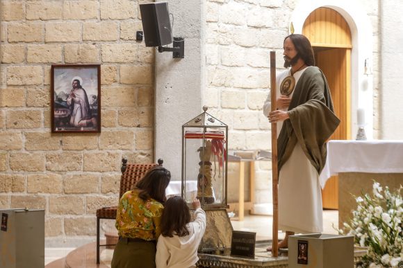 Veneración de la reliquia de San Judas Tadeo en la Central de Abasto y la parroquia de la Santísima Trinidad