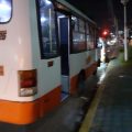Pasajero resulta herido tras lanzarse de microbús para evitar asalto en Cuautlancingo