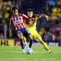 Chivas se lleva el Clásico Nacional