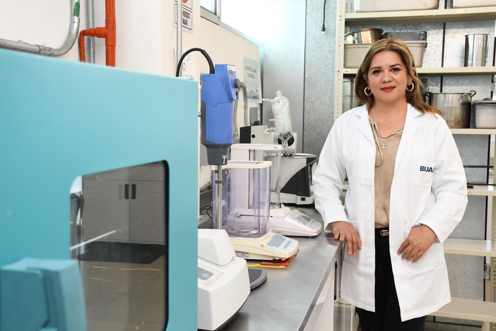 B Dra Luna