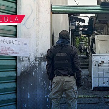 Catean local en el Mercado Morelos por homicidios en el Centro de Puebla