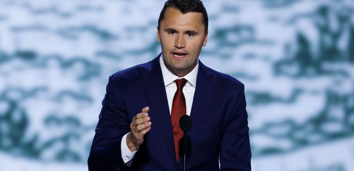 Asesinan a Charlie Kirk, activista conservador, en un evento universitario en Utah