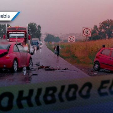 Choque frontal en la federal Acatzingo-El Seco deja un muerto y tres heridos