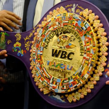 Cinturón para la pelea de Canelo vs. Crawford fue realizado por artesanos de Tlaxcala