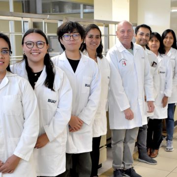 En la BUAP desarrollan nanomateriales como inhibidores bacterianos y compuestos anticancerígenos