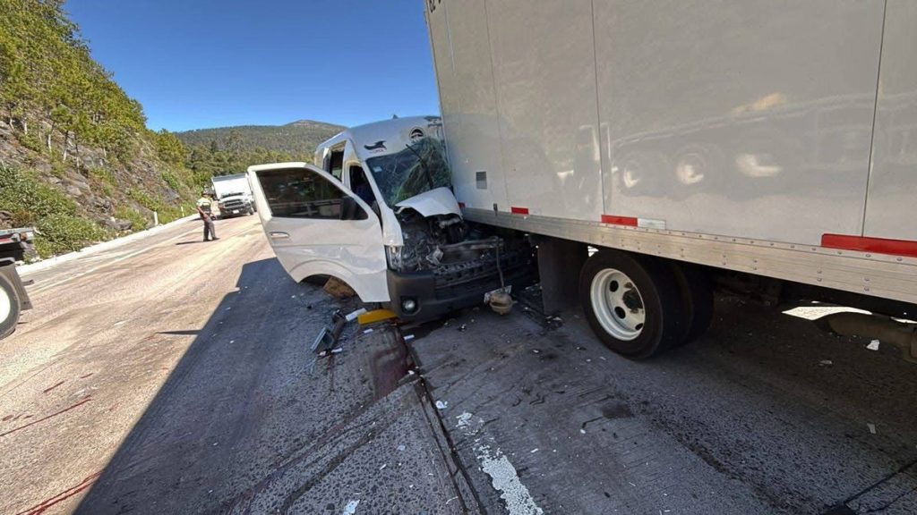 Fatal accidente en la autopista México-Puebla; un fallecido y seis heridos 1 Fatal accidente en la autopista México-Puebla; un fallecido y seis heridos