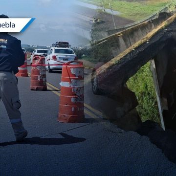 Fuertes lluvias provocan socavón sobre Bulevar Aeropuerto en Huejotzingo