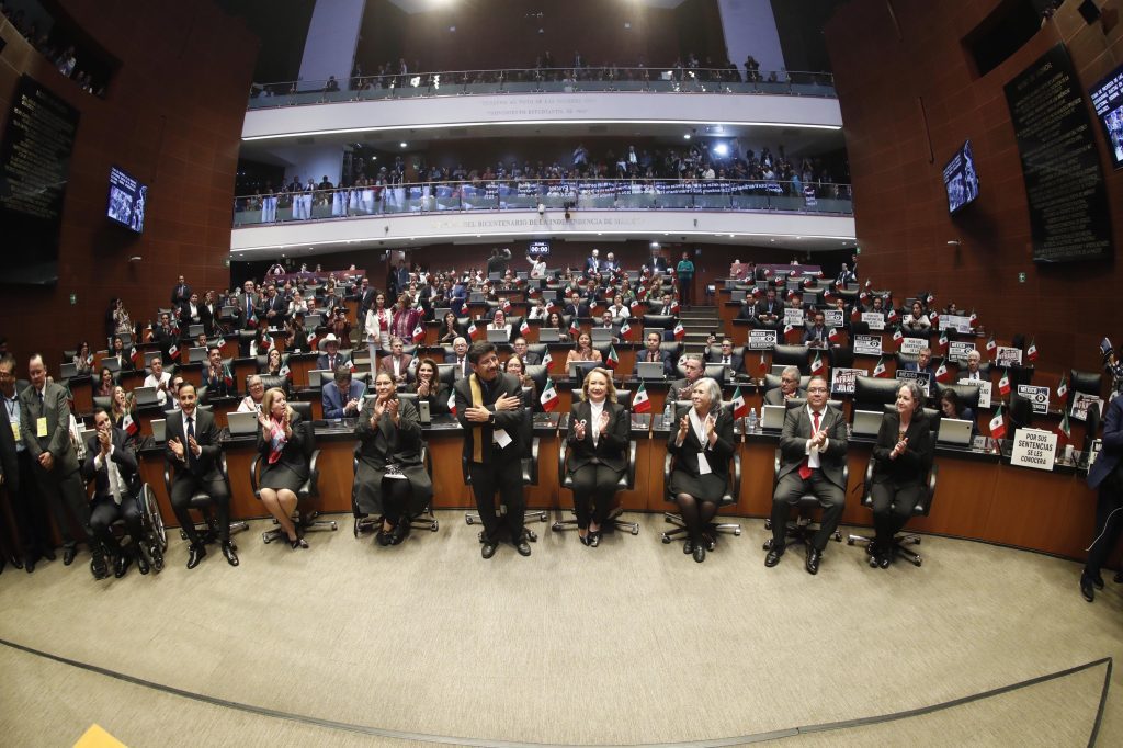 Nuevos ministros de la SCJN rinden protesta ante el Senado en histórica sesión 1 Gz0E7u2WQAELvQ7
