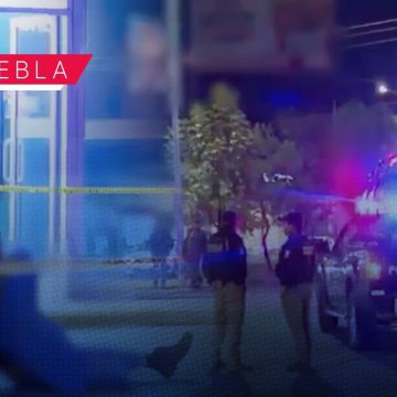 Hombre sufre infarto y muere a las afueras del Banamex de El Mirador