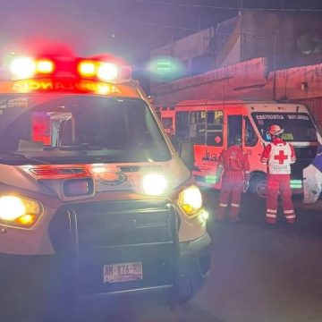 Microbús de la ruta Nueva Generación Angelópolis atropella y mata a peatón en Chulavista