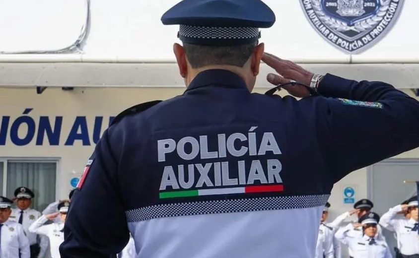 Investigan a policía auxiliar por extravío de arma de cargo en Puebla