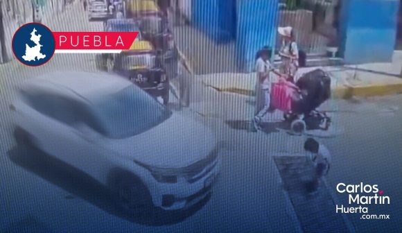 Niño es atropellado en San Jerónimo Caleras; su mamá estaba distraída en el celular