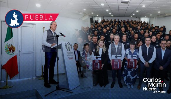 Pepe Chedraui encabeza clausura de capacitación para policías sobre órdenes de protección