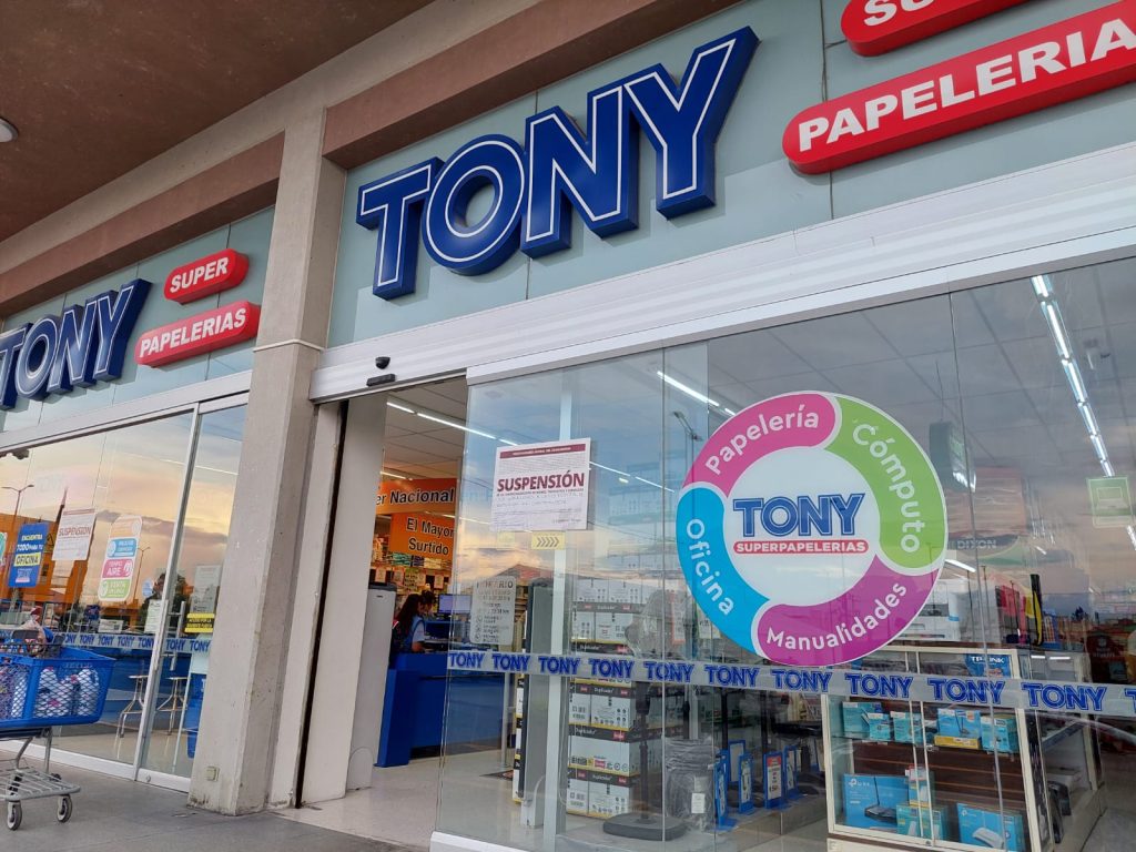 Profeco suspende dos sucursales de Papelerias Tony en Puebla por irregularidades 3