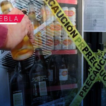 Restringen venta de alcohol en el Zócalo de Puebla por el Grito de Independencia
