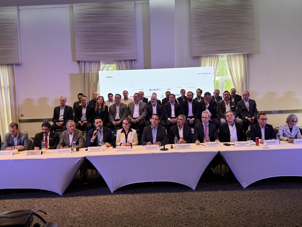 Empresarios y universidades lanzan la estrategia "Ruta por la Paz" en Puebla 1 Ruta por la Paz2