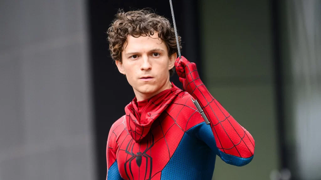 Tom Holland es hospitalizado tras accidente en el set de "Spider-Man: Brand New Day"