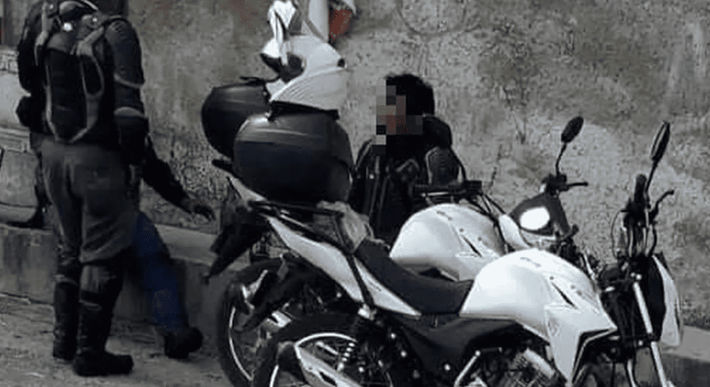 Violento asalto a trabajador de Banco Azteca en Tilapa