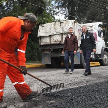 Fortalece Pepe Chedraui la campaña bacheando Puebla con 25 cuadrillas en la ciudad