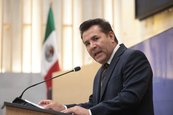 Proponen en el Congreso que Servicios de Salud notifiquen a MP embarazos de niñas y adolescentes