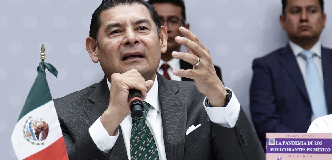 Gobernador Armenta reitera la importancia de cuidar el proceso de elección en la BUAP
