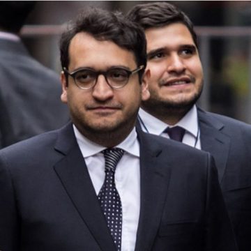 Amparo protege a hijos de AMLO de detención por “huachicol fiscal”
