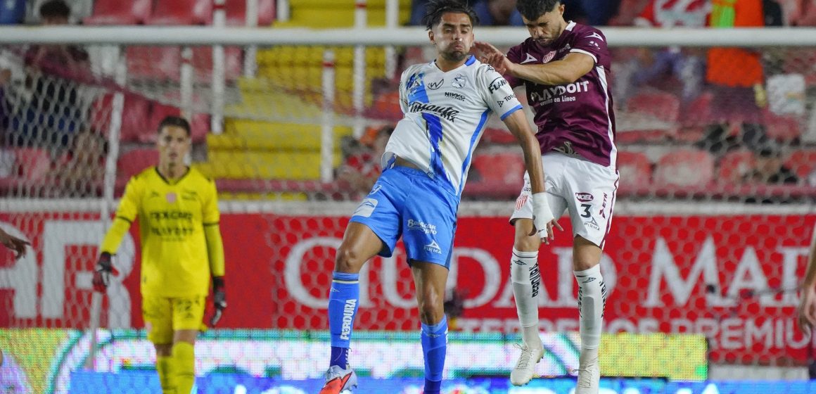 Necaxa vence a Puebla con autogol en inicio de la Jornada 9 del Apertura 2025