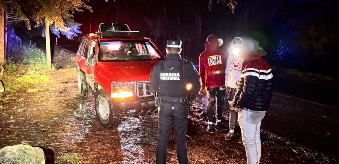 “Cero Robos” en Puebla: Recuperan 44 vehículos y desmantelan bodega de mercancía robada
