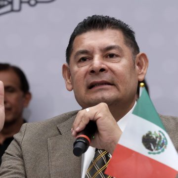 Alejandro Armenta celebra su primer Grito de Independencia como gobernador de Puebla