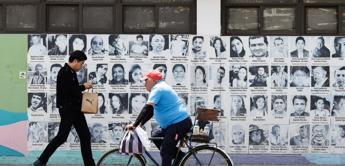 Ayuntamiento de Puebla asegura reposición de mural de personas desaparecidas
