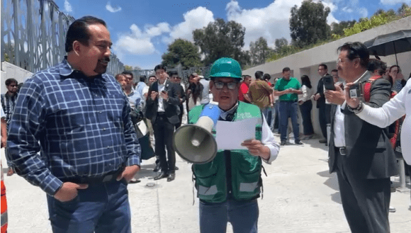 Diputados y trabajadores del Congreso de Puebla participan con éxito en el Simulacro Nacional 2025