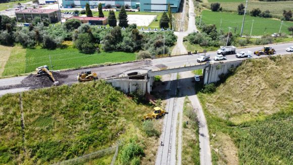 En tiempo récord, Gobierno Estatal concluirá reparación de socavón en carretera al aeropuerto