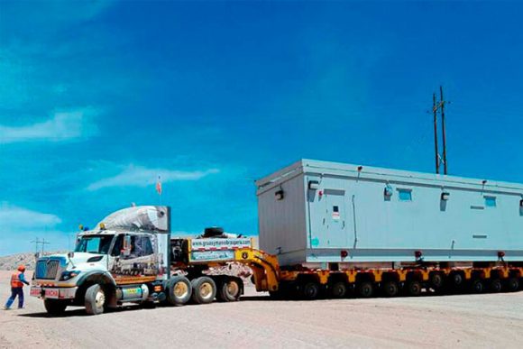 Morena propone regular vehículos de carga peligrosa para prevenir accidentes