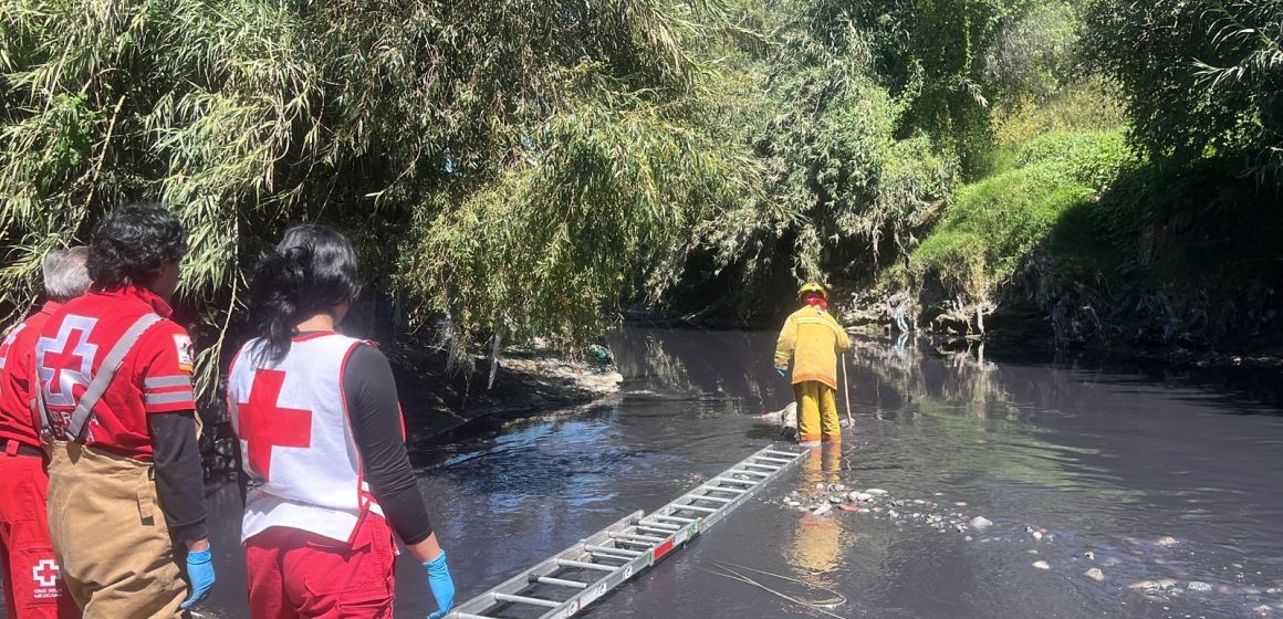 80affc49-efd9-4deb-a469-a859df46d970 Hallan cadáver flotando en río Alseseca; sería asaltante de Oxxo arrastrado por la corriente