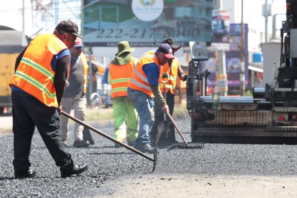 Camino Real a Cholula: Reencarpetamiento avanza con ahorro del 54.4%