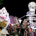 ¡Que no se te pase! Cierres viales por desfile “Entre Vivos y Muertos”