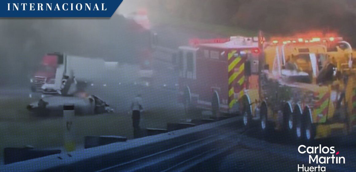 Avioneta se estrella en carretera de Massachusetts; hay dos muertos
