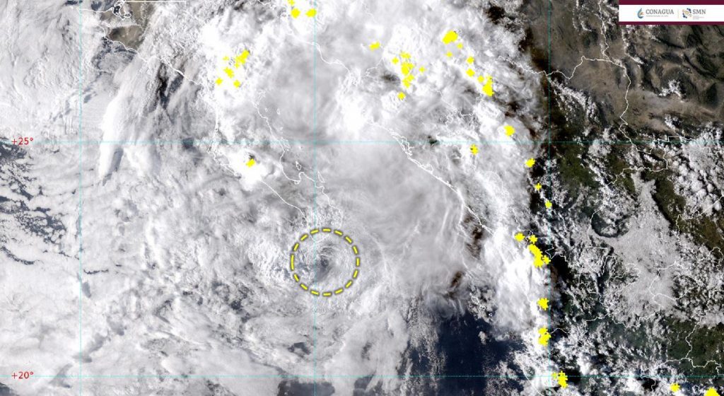 Depresión tropical Raymond a horas de impactar en el sur de Baja California Sur